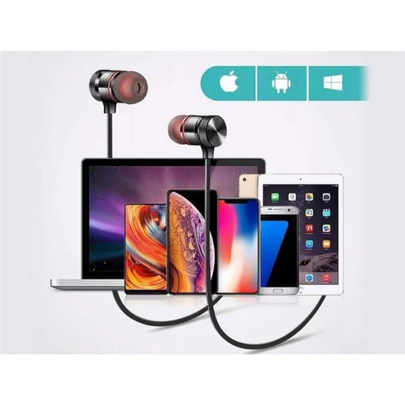 Magnetic Wireless Earbuds with bonus charger block - Picture 2 of 8